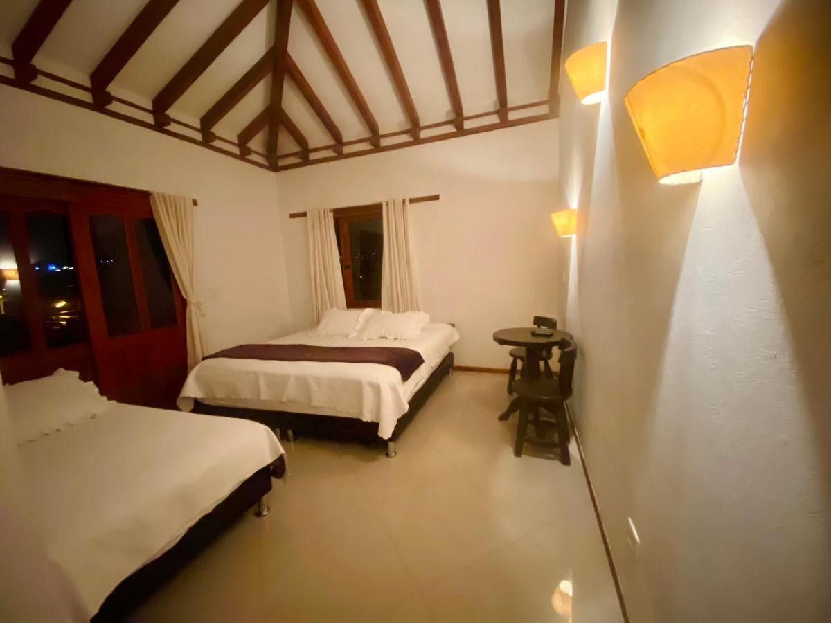Hotel Oasis De La Villa فيلا دي ليفا المظهر الخارجي الصورة