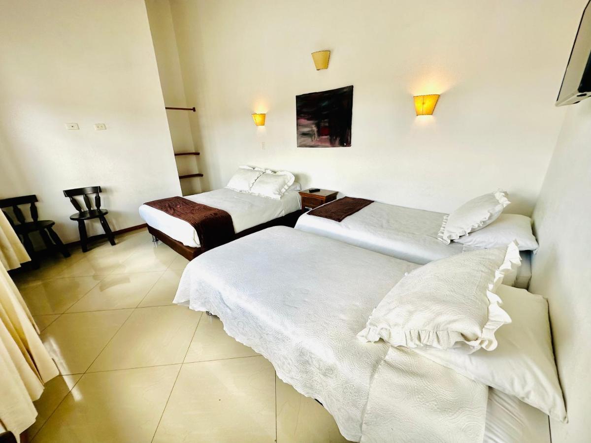 Hotel Oasis De La Villa فيلا دي ليفا المظهر الخارجي الصورة
