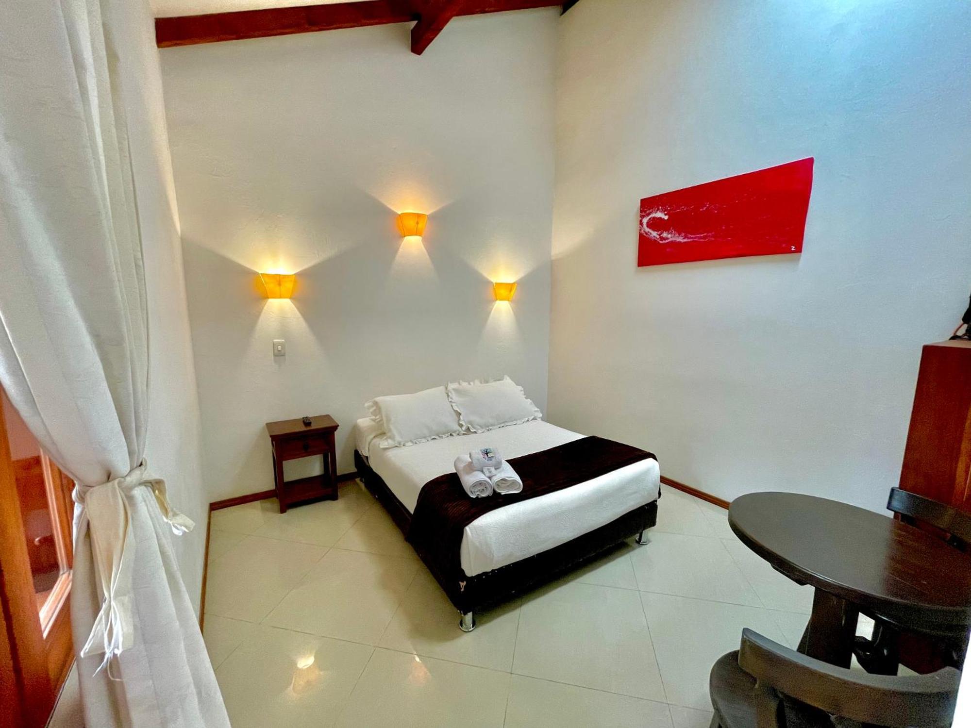 Hotel Oasis De La Villa فيلا دي ليفا المظهر الخارجي الصورة